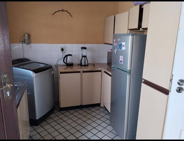 3 BEDROOM HOUSE FOR SALE IN SPRUITVIEW